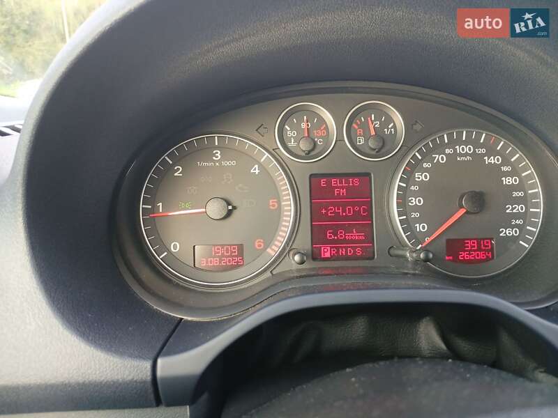 Хетчбек Audi A3 2004 в Мукачевому