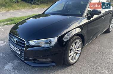 Седан Audi A3 2015 в 
