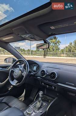 Хэтчбек Audi A3 2016 в Киеве