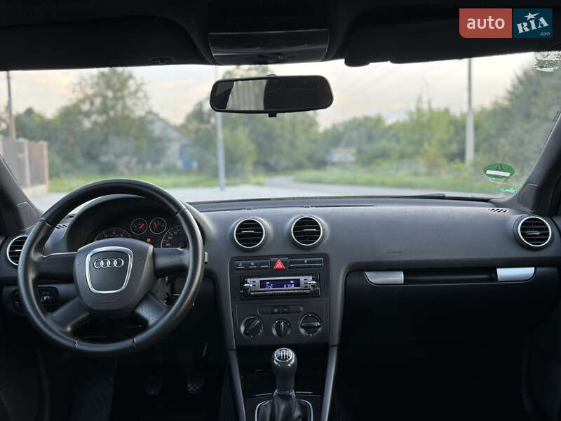 Хэтчбек Audi A3 2006 в Староконстантинове