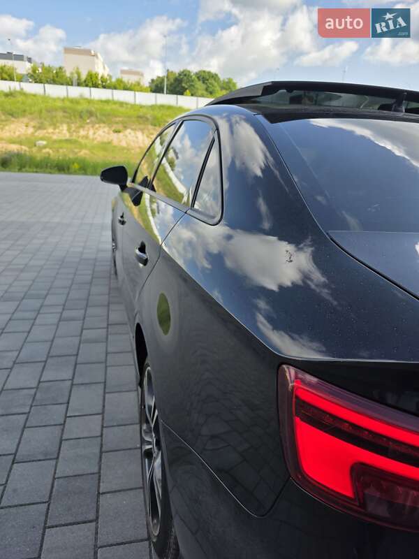 Седан Audi A3 2017 в Ковеле