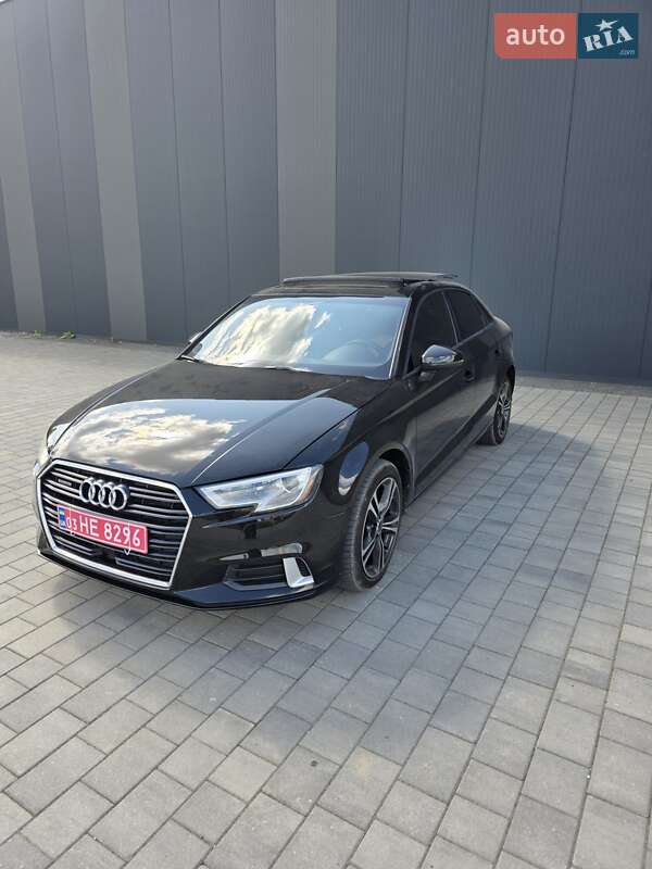 Седан Audi A3 2017 в Ковеле