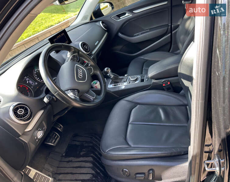 Седан Audi A3 2016 в Киеве фото 3 Седан Audi A3 2016 в Киеве