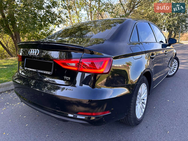 Седан Audi A3 2016 в Киеве фото 12 Седан Audi A3 2016 в Киеве