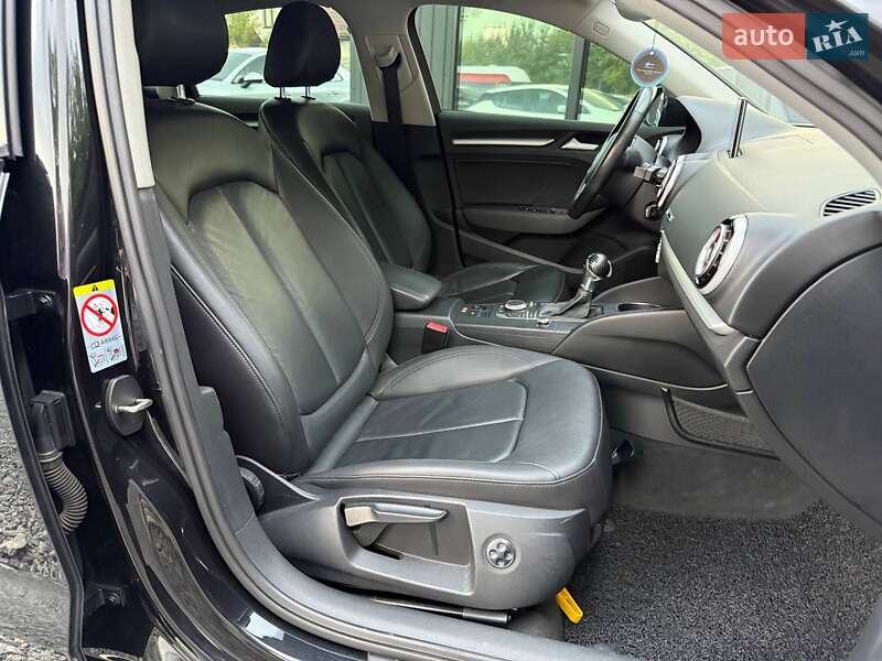 Седан Audi A3 2014 в Хмельницькому