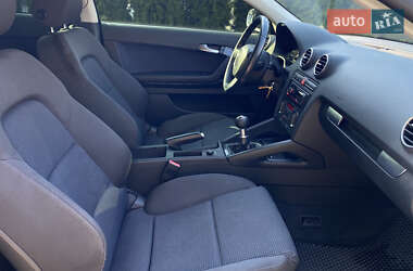 Хэтчбек Audi A3 2006 в 