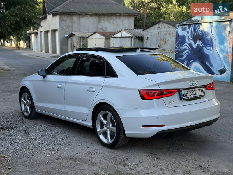 Седан Audi A3 2014 в Одессе