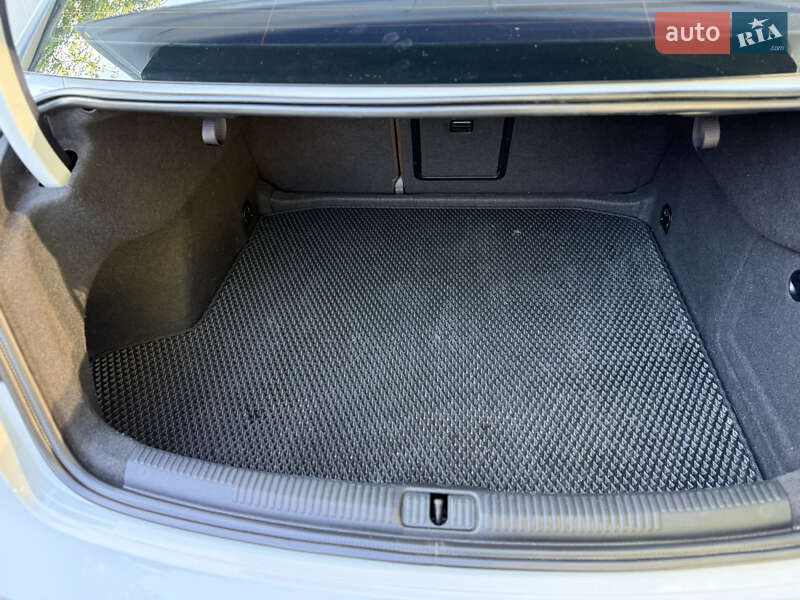 Седан Audi A3 2014 в Одессе