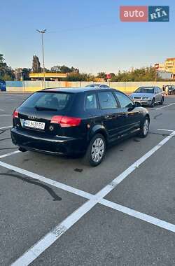 Хэтчбек Audi A3 2007 в 