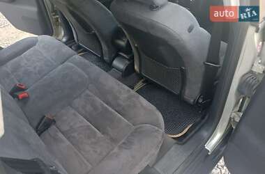 Хэтчбек Audi A3 2003 в 