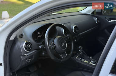Седан Audi A3 2014 в 