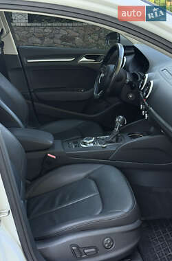 Седан Audi A3 2014 в 