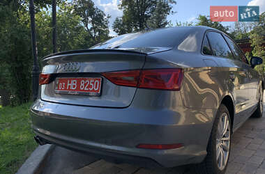 Седан Audi A3 2015 в 