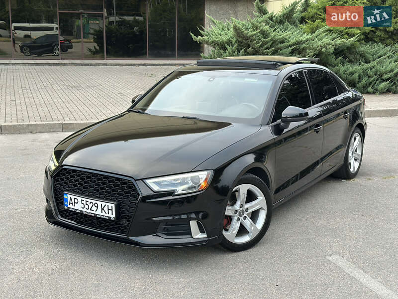 Седан Audi A3 2017 в Запорожье