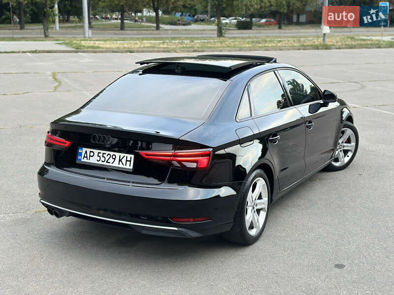 Седан Audi A3 2017 в Запорожье