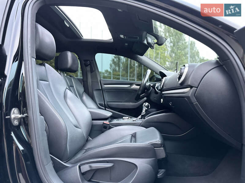 Седан Audi A3 2017 в Запорожье