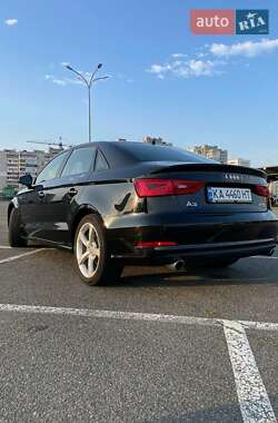 Седан Audi A3 2015 в 