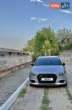 Седан Audi A3 2018 в Миколаєві