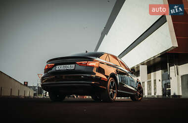 Седан Audi A3 2014 в 