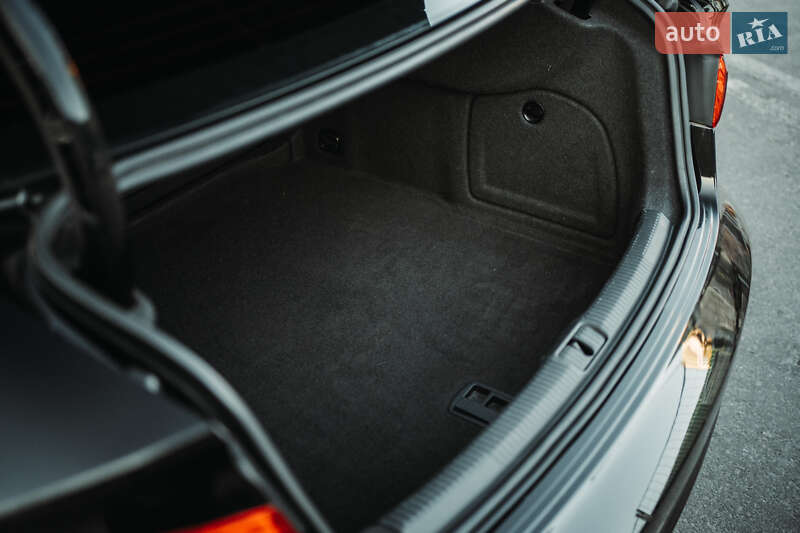 Седан Audi A3 2014 в Киеве