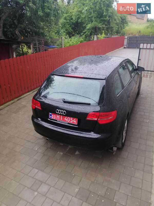 Хэтчбек Audi A3 2005 в Марганце