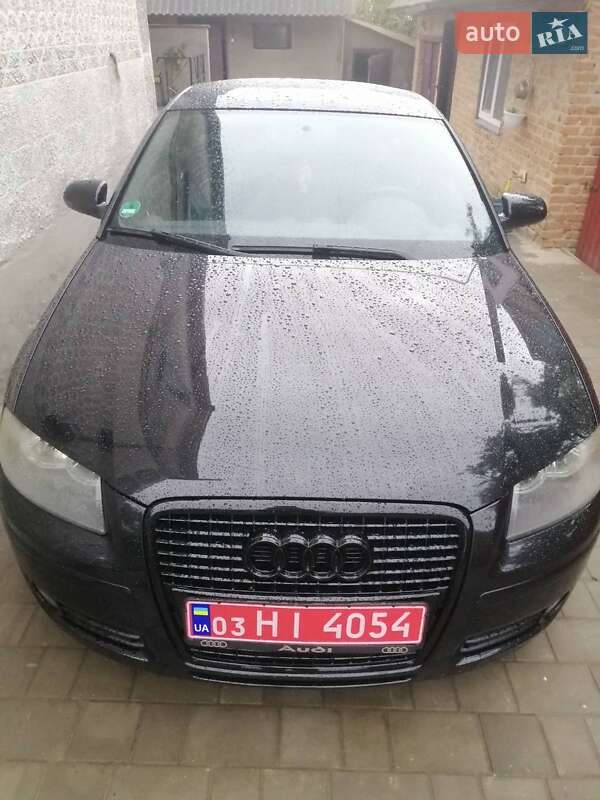 Хэтчбек Audi A3 2005 в Марганце