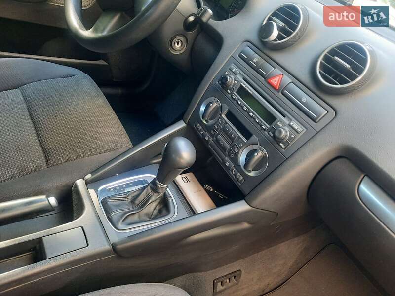 Хэтчбек Audi A3 2006 в Киеве