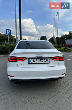 Седан Audi A3 2015 в Черкасах