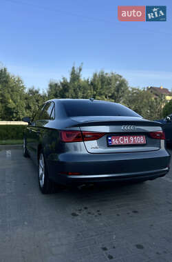 Седан Audi A3 2016 в 