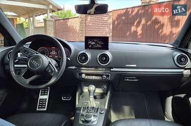 Седан Audi A3 2018 в 