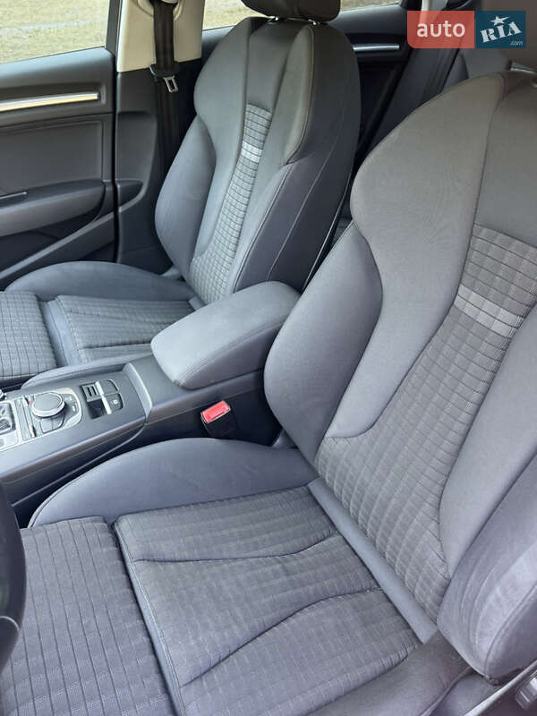 Седан Audi A3 2013 в Каменском