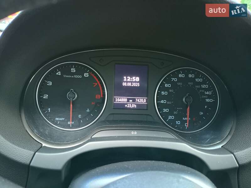 Седан Audi A3 2017 в Киеве