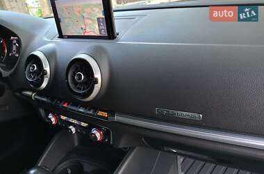 Седан Audi A3 2017 в 