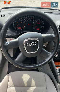 Хэтчбек Audi A3 2007 в 