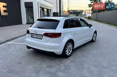 Хэтчбек Audi A3 2016 в 