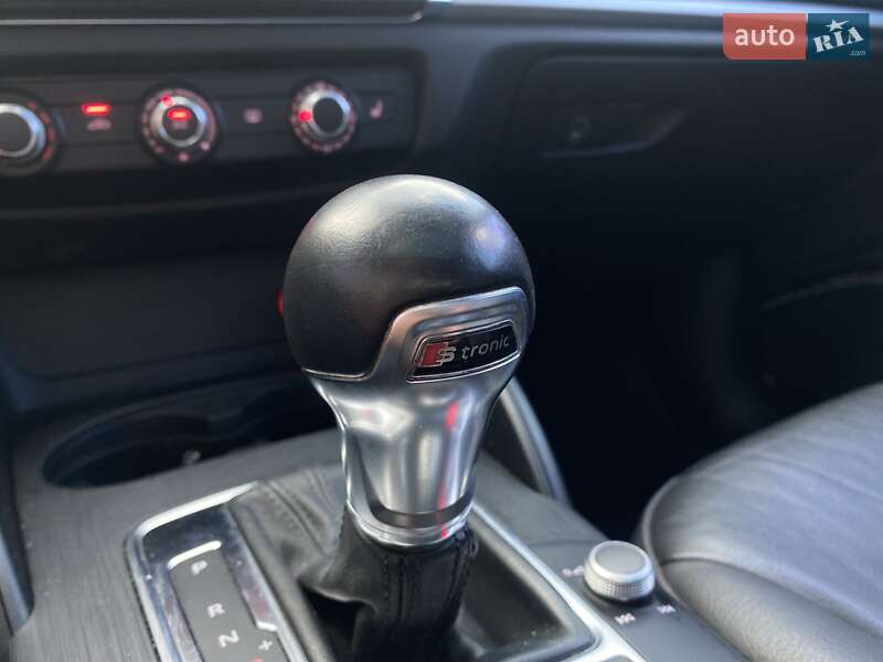 Седан Audi A3 2014 в Киеве