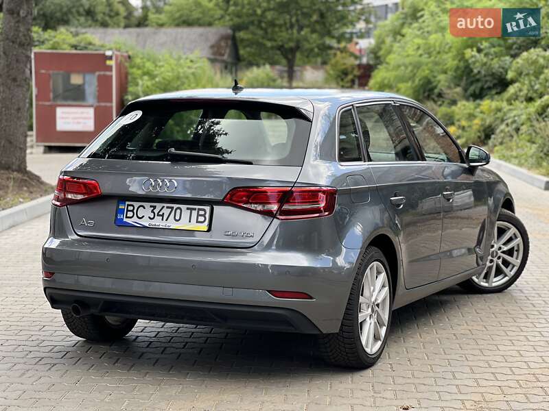 Хэтчбек Audi A3 2019 в Львове