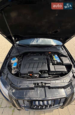 Хэтчбек Audi A3 2009 в 