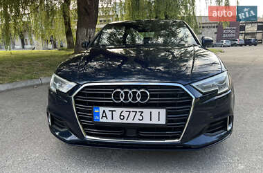 Седан Audi A3 2017 в 
