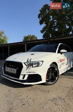 Седан Audi A3 2015 в Одессе