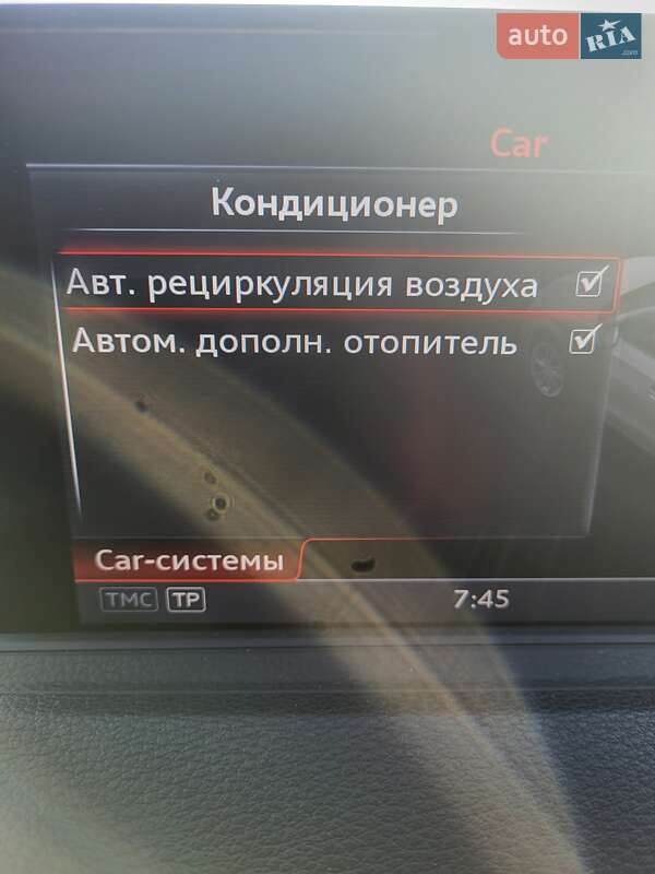 Хэтчбек Audi A3 2016 в Киеве