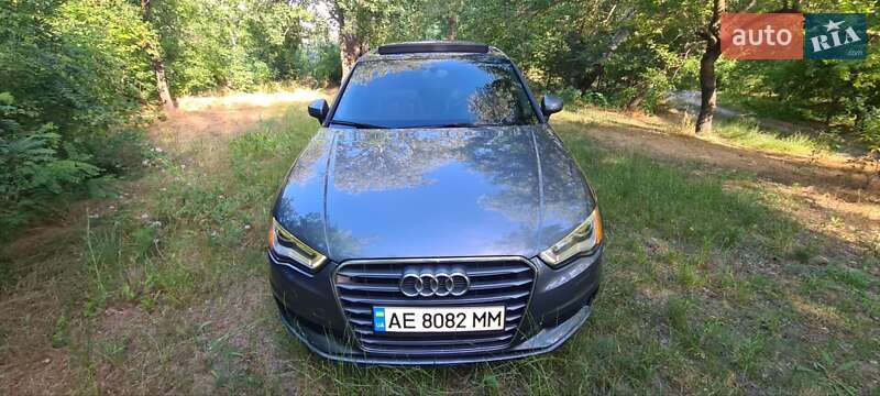 Седан Audi A3 2014 в Днепре