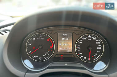 Седан Audi A3 2015 в 