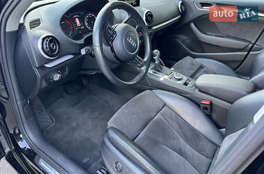 Хэтчбек Audi A3 2016 в 