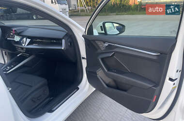 Седан Audi A3 2021 в 