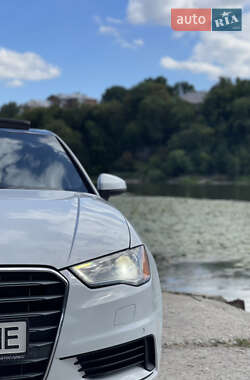 Седан Audi A3 2015 в 