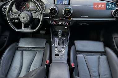 Седан Audi A3 2018 в 