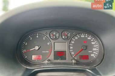 Хэтчбек Audi A3 1999 в 