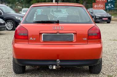 Хэтчбек Audi A3 1999 в 