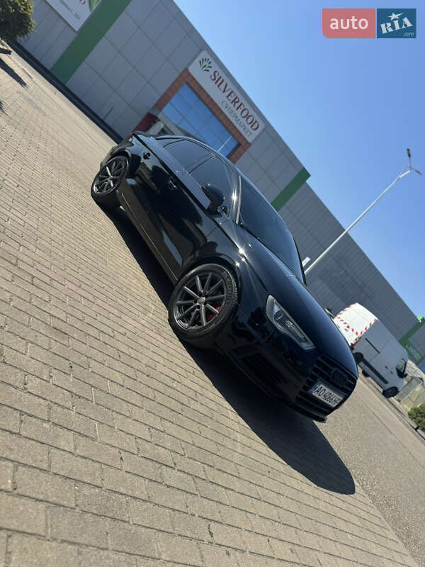 Седан Audi A3 2014 в Виноградове